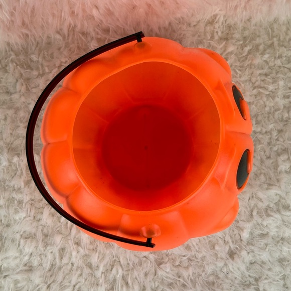VTG Grand Venture 1997 Plastic Jack-O-Lantern Bucket - Picture 4 of 8